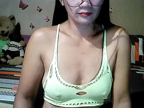 Snapshot of Mia_Rein chatting on 22, 3, 2026 Mia Rein online show from 22, 3, 2026