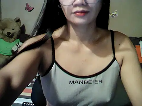 Snapshot of Mia_Rein chatting on 23, 3, 2026 Mia Rein online show from 23, 3, 2026