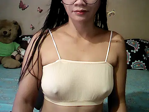 Snapshot of Mia_Rein chatting on 10, 4, 2026 Mia Rein online show from 10, 4, 2026