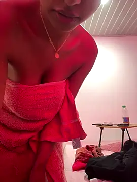 Snapshot of belaa_1 chatting on 13, 12, 2025 belaa 1 online show from 13, 12, 2025