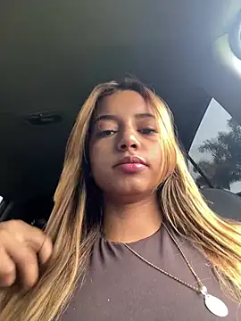 Snapshot of belaa_1 chatting on 15, 4, 2026 belaa 1 online show from 15, 4, 2026