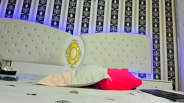 Aidasina online show from 15, 2, 2025