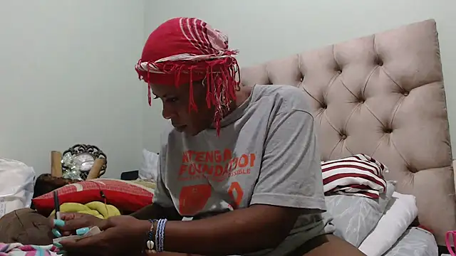 caramelqueen11 online show from 21, 1, 2025