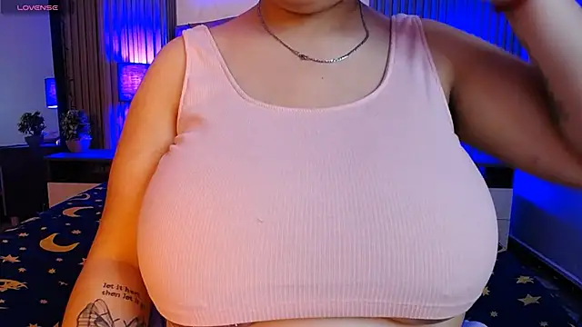 Snapshot of dafne_hss chatting on 23, 12, 2024 dafne hss online show from 23, 12, 2024