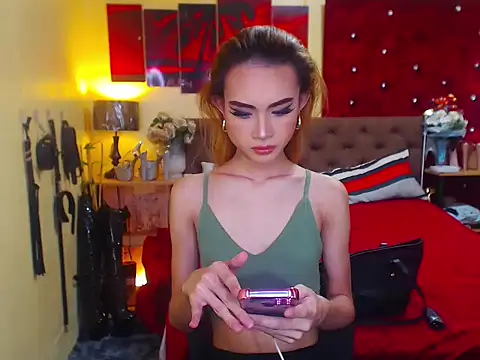 Snapshot of MeatyhorsecockMistress chatting on 24, 10, 2025 MeatyhorsecockMistress online show from 24, 10, 2025