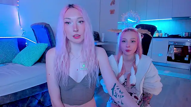 Snapshot of AlexRoseLiRed chatting on 18, 12, 2024 AlexRoseLiRed online show from 18, 12, 2024