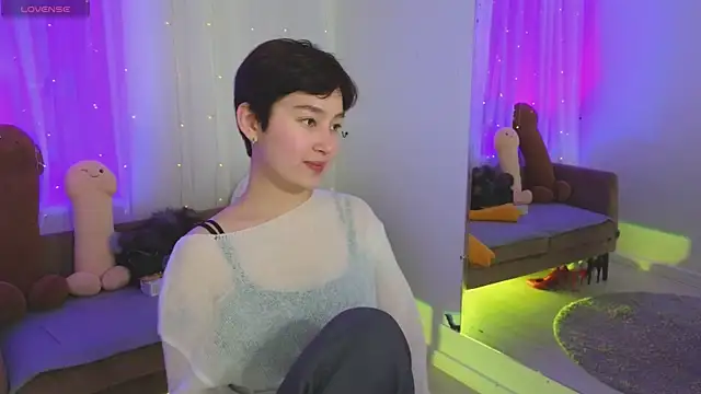 Snapshot of So_audrey chatting on 12, 11, 2025 So audrey online show from 12, 11, 2025