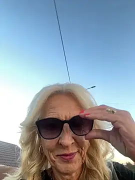 adella13 online show from 20, 9, 2025