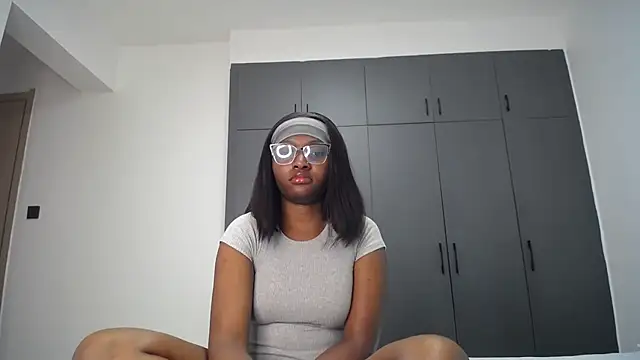 Pretty Liya08 online show from 3, 7, 2026