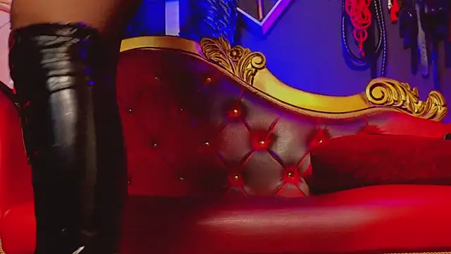 PerlaDivaio online show from 11, 2, 2025