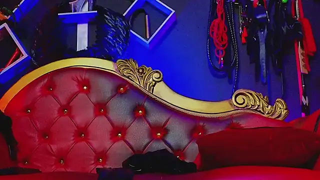 PerlaDivaio online show from 6, 3, 2025