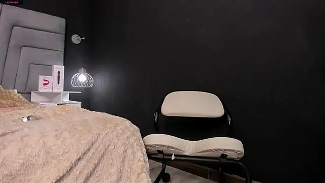 dayra angels online show from 11, 2, 2025