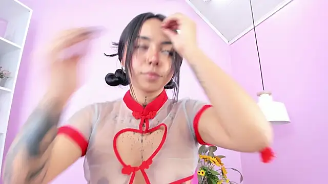 miss soffi  online show from 4, 2, 2025