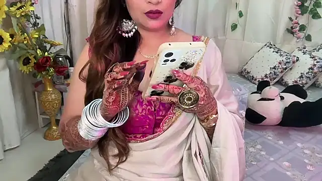 Snapshot of mahimagicdoll_DESI chatting on 11, 10, 2025 mahimagicdoll DESI online show from 11, 10, 2025