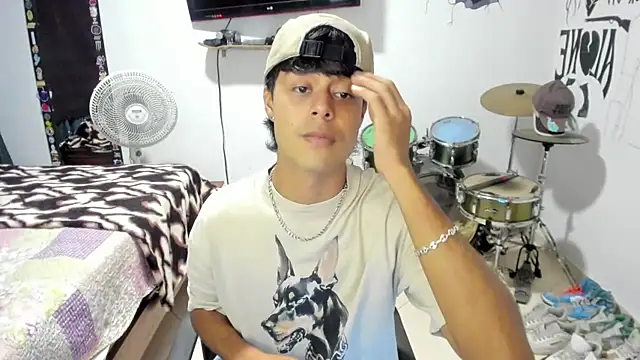 Zack falcon online show from 5, 11, 2025