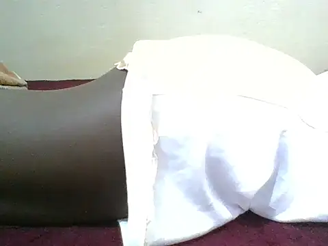 Snapshot of blackeve chatting on 15, 10, 2025 blackeve online show from 15, 10, 2025