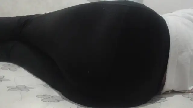 Kittywhiteass online show from 7, 3, 2025