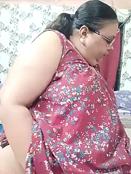 Hotchubby009 online show from 8, 3, 2025