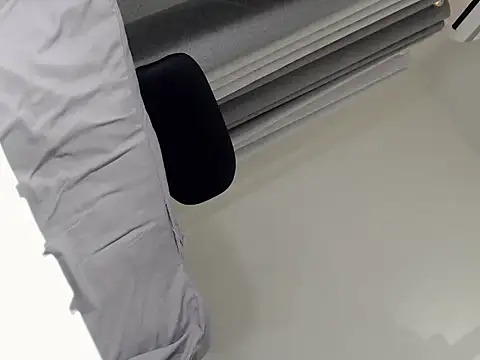 Chubbytransgirl21 online show from 17, 4, 2026