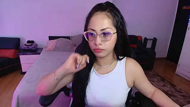 yesie hot online show from 14, 2, 2026