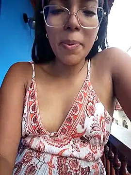 Snapshot of SheenaBrooke chatting on 2, 3, 2025 SheenaBrooke online show from 2, 3, 2025