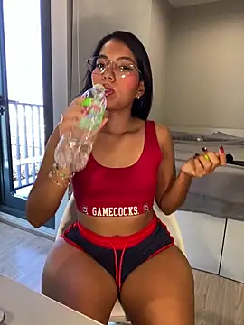 SheenaBrooke online show from 16, 12, 2025