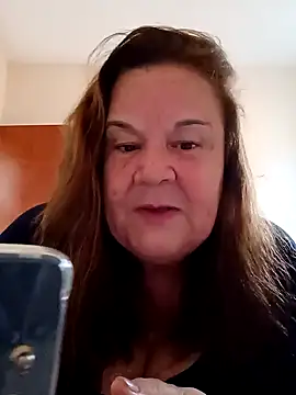 Yaya Mineira online show from 16, 12, 2024