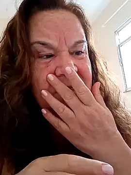 Yaya Mineira online show from 8, 1, 2025