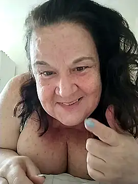 Yaya Mineira online show from 19, 10, 2025