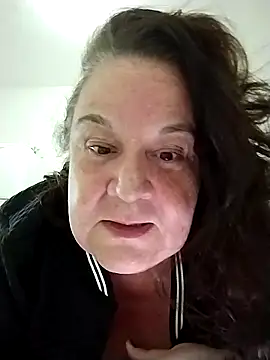 Yaya Mineira online show from 7, 11, 2025