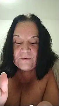 Snapshot of Yaya_Mineira chatting on 7, 6, 2026 Yaya Mineira online show from 7, 6, 2026