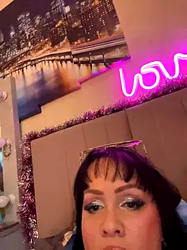 Lolaley2 online show from 17, 12, 2025