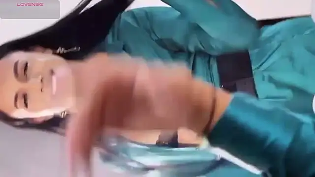 Snapshot of sweetcata23 chatting on 12, 2, 2026 sweetcata23 online show from 12, 2, 2026