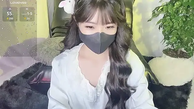 Mya Lee online show from 5, 12, 2024