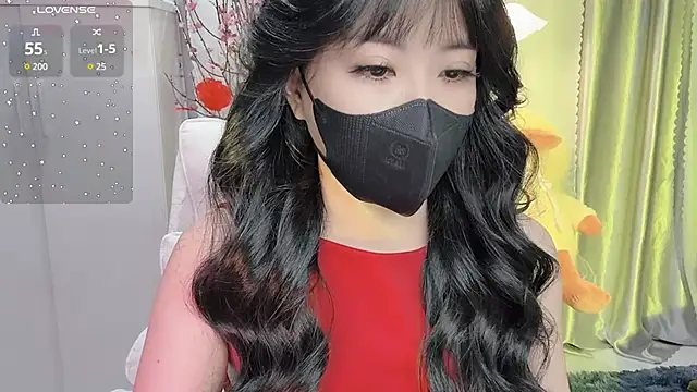 Mya Lee online show from 28, 1, 2025