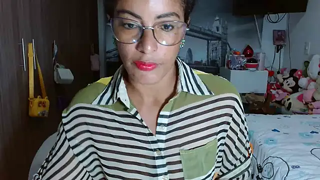 kateleyagrey online show from 11, 12, 2024