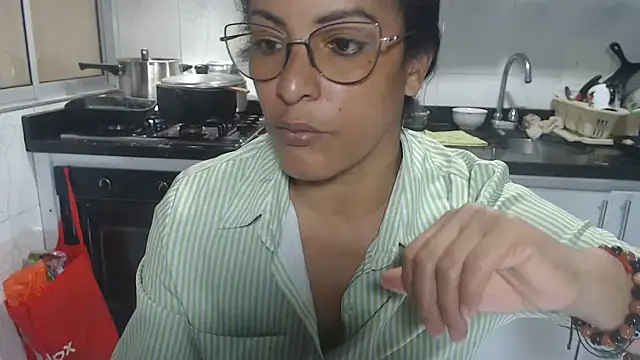 kateleyagrey online show from 1, 11, 2025