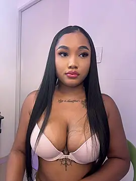 Snapshot of TianaaJackson chatting on 17, 7, 2026 TianaaJackson online show from 17, 7, 2026
