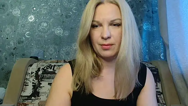 BlondeFox online show from 15, 10, 2025