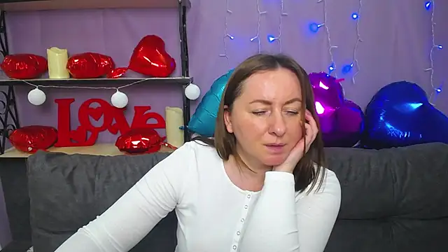 Abby Taylorr online show from 23, 2, 2025