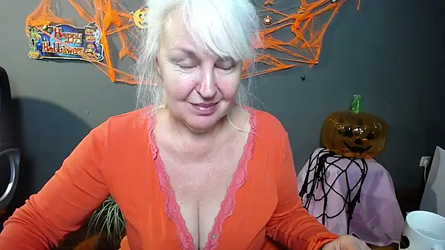 BlondyLeeBest online show from 25, 10, 2025