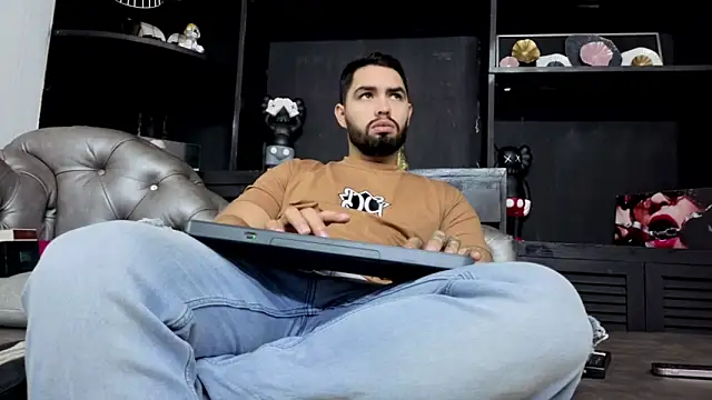 Snapshot of matteosantos chatting on 3, 2, 2026 matteosantos online show from 3, 2, 2026