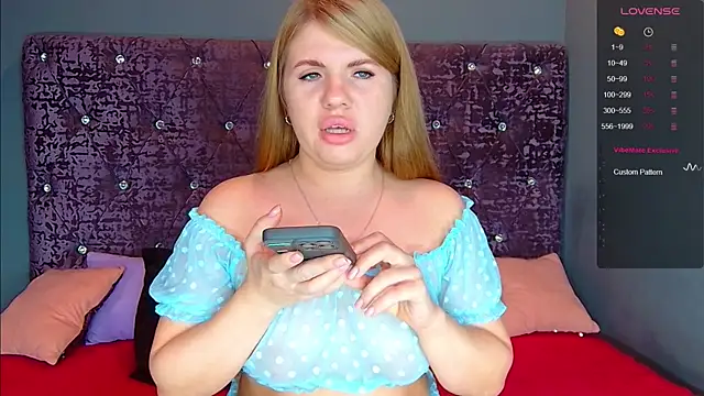 NoraBigAss online show from 25, 10, 2025