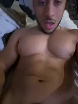 Snapshot of pimentfort77 chatting on 17, 12, 2024 pimentfort77 online show from 17, 12, 2024