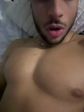 Snapshot of pimentfort77 chatting on 23, 12, 2024 pimentfort77 online show from 23, 12, 2024