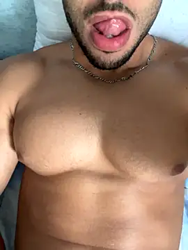 Snapshot of pimentfort77 chatting on 14, 9, 2025 pimentfort77 online show from 14, 9, 2025