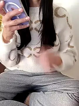 SHARONRodrig online show from 1, 12, 2024