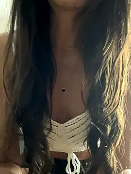 SHARONRodrig online show from 8, 9, 2025