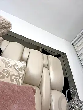 ALISSON FOXXX1 online show from 21, 10, 2025