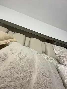 ALISSON FOXXX1 online show from 11, 4, 2026